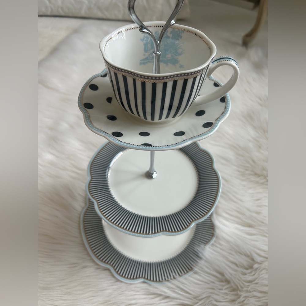 Stylish dark Navy and White Striped Tea Set